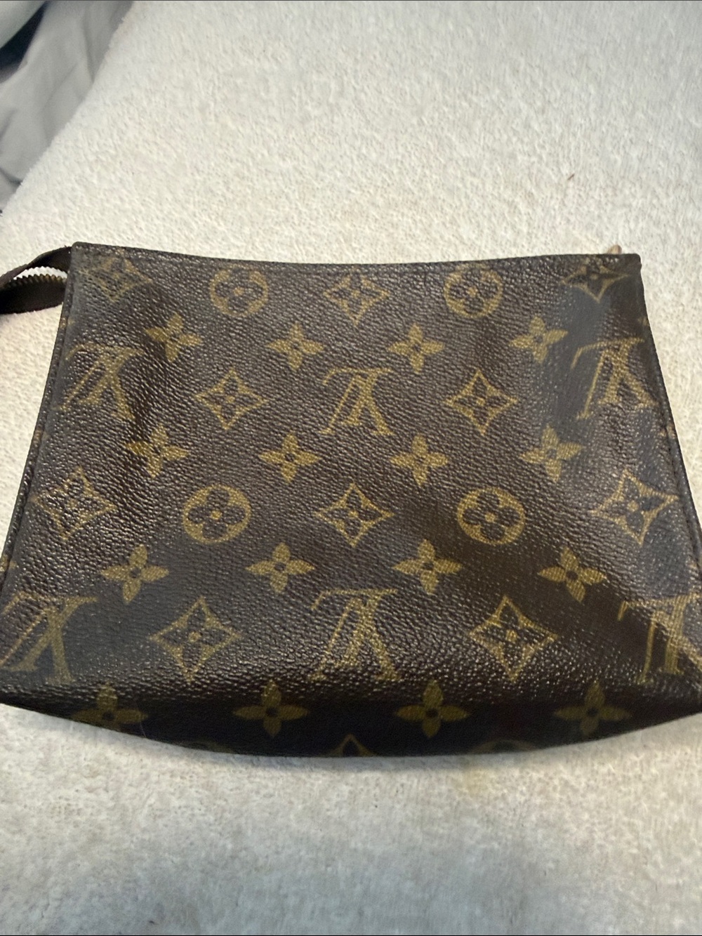 Louis Vuitton - TWO PROJECT PIECES - Picture 8 of 12